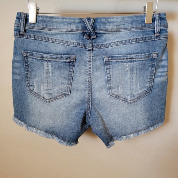 Harper Frayed Step Hem Embroidered Cutoff Denim Jean Shorts - Picture 7 of 16